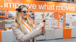 Remote Scouts at the Hannover Messe: igus brings innovations live to the screen