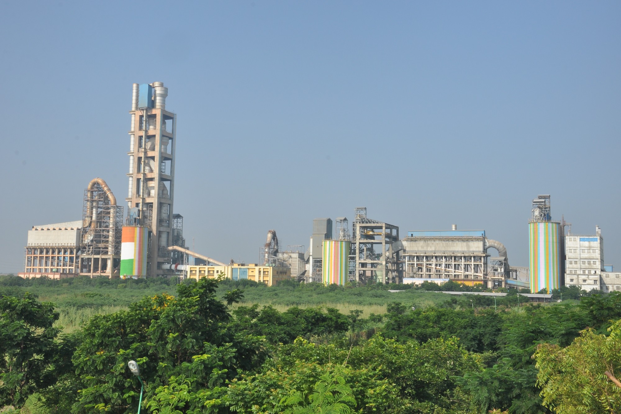 Dalmia Bharat expands commercial production at its Andhra Pradesh plant