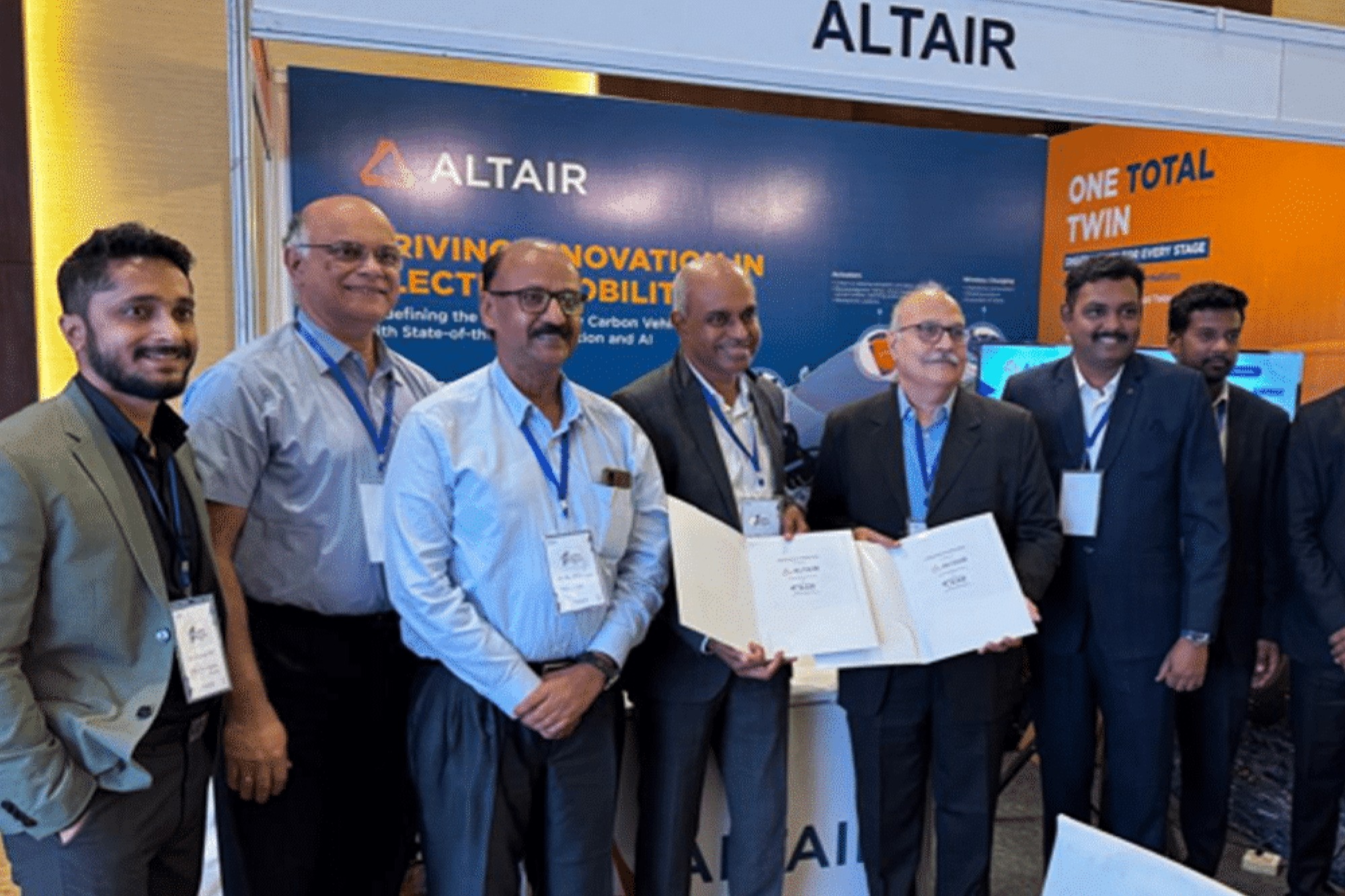 Altair and CAAR partner to promote innovation in the automotive sector